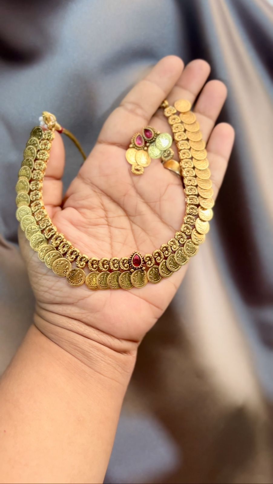 Coin necklace
 – I Now
