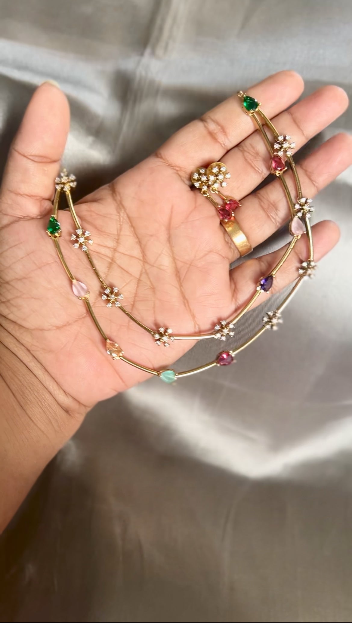 Multicolour stone necklace with earrings